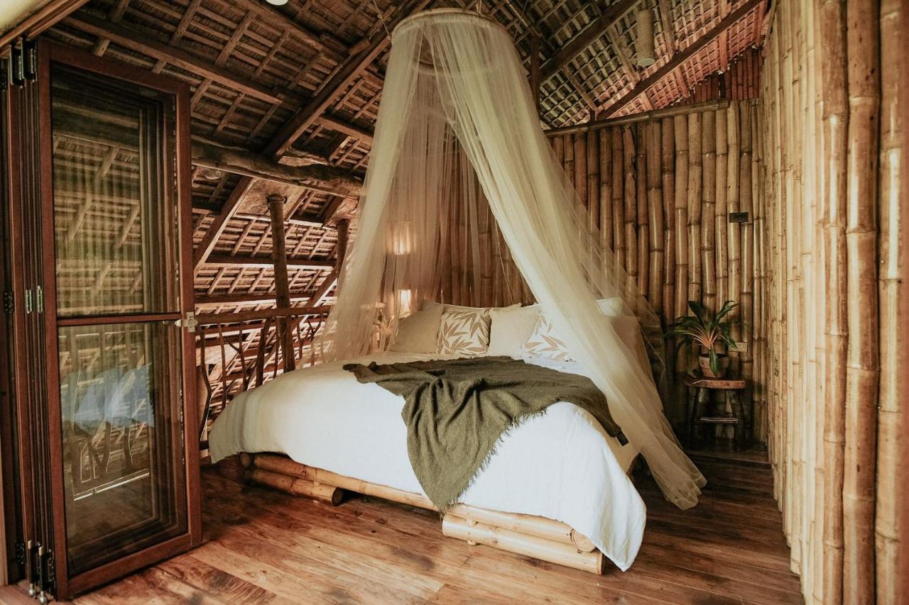 Treehouse De Valentine Villa Balamban Exteriör bild